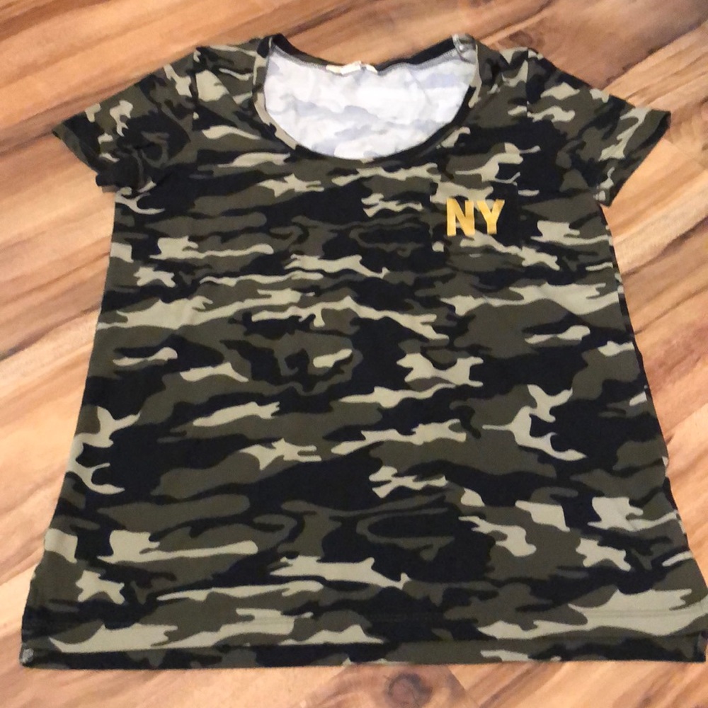 Camo Tee